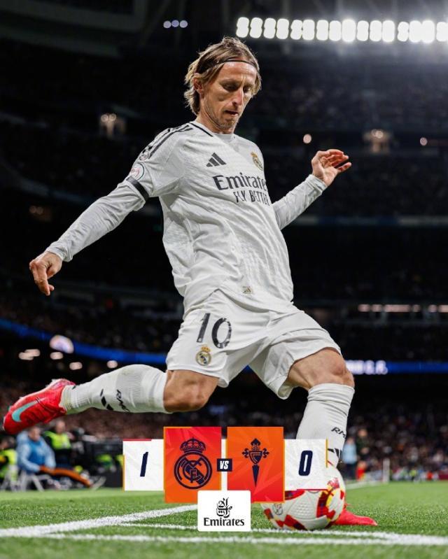 1737072101904004744.jpg 004cWfYKgy1hxnaweg36fj60u011i7cx02.jpg